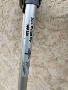 lot 202 image: 4 Adjustable Height Aluminum Crutches