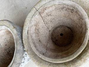 lot 221 image: 2 Ornate Concrete Planters