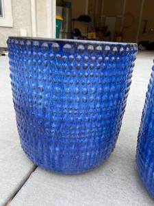 lot 222 image: 2 Large Cobalt Blue Ceramic Planters