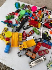 lot 229 image: Vintage Toys Lot