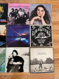 lot 250 image: Vintage Albums