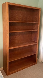 lot 66 image: Wonderful Wooden Bookshelf with Adjustable Shelves