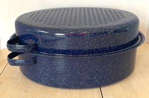 lot 133 image: Roasting Pan