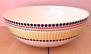 lot 144 image: Variety of Dishes