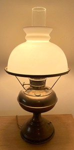 lot 159 image: Vintage Rayo Lamp