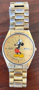 lot 302 image: Marvelous Mickey Mouse Grouping