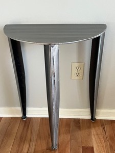 lot 15 image: Contemporary Metal Wall Accent Petite Table