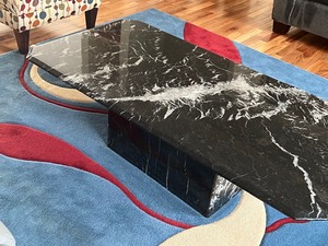 lot 7 image: Gorgeous Marble Top Coffee Table