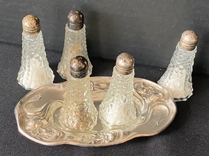 lot 41 image: Small Sterling Silver Tray and Two Set of Salt and Pepper Shakers