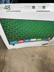 lot 22 image: Vizio D-Series 48 TV