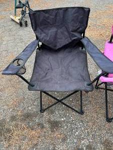lot 46 image: Portable Chairs, Coleman Cooler & Lacrosse Stick