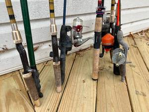 lot 64 image: Fishing Lot