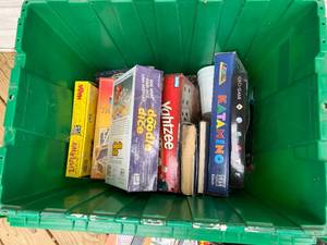 lot 73 image: Box of Games, Puzzles and Books