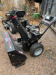 lot 99 image: North Star Snowblower