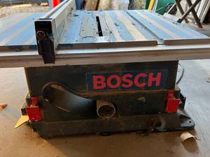 lot 110 image: Bosch 4000 Table Saw with Folding Stand