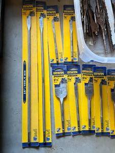 lot 118 image: Irwin Spade Bit and Drill Bit Lot New and Used