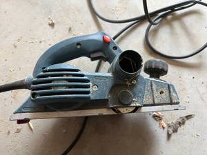 lot 135 image: Bosch PL 1682 3 14 Planer