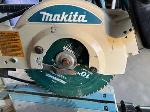 lot 133 image: Makita Miter Saw