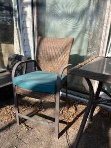 lot 189 image: Patio Table and 2 Chairs - Bar Height