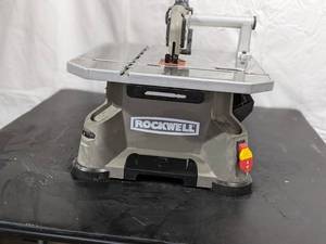 lot 70 image: Rockwell Portable Tabletop Saw (Works)