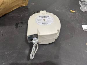 lot 105 image: Aero-Motive 6-9 lbs Balancer
