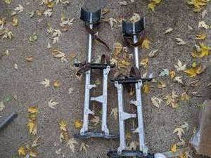 lot 98 image: Aluminum Adjustable Height Drywall Stilts