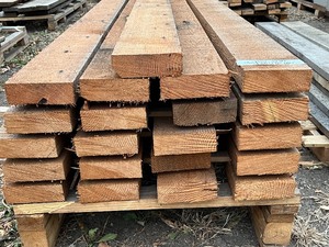 Pallet Lot Of (21) 2.5x7.25 Perfectly Straight Cedar Lumber -- 130 Lengths