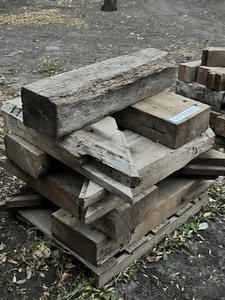 Pallet Lot Of Assorted White Oak Timbers