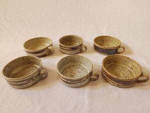 lot 28 image: Ken Olson Pottery #3