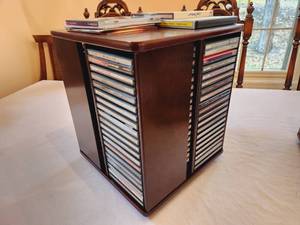 lot 10 image: CD Carousel #1