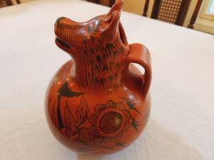 lot 13 image: Wolf Pitcher