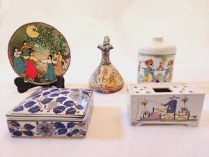 lot 17 image: Mixed Ceramic Lot #1