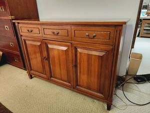 lot 70 image: TV  Stand Entertainment Center