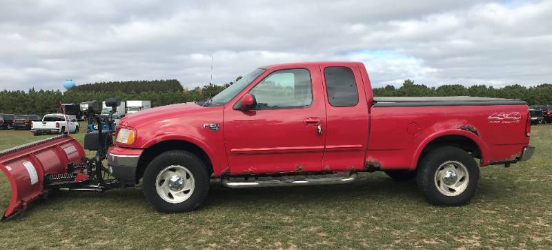2000 Ford F150 XLT Lariat w Plow 4x4