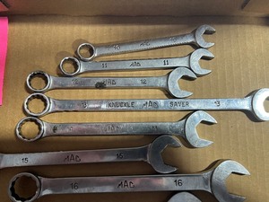 lot 17 image: Assorted MAC  Wrenches Metric