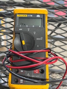 lot 31 image: Fluke Voltage Meter