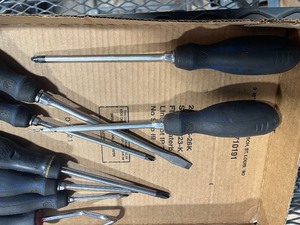 lot 24 image: Assorted Stanley Screwdrivers