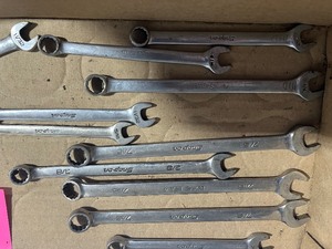lot 37 image: Assorted SAE Snap-On Wrenches