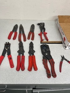lot 40 image: Assortment of MAC Specialty Tools