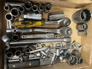 lot 68 image: Assortment of Sockets and Socket Wrenches