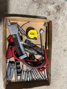lot 73 image: Assortment of MISC. MAC punches, Air Gauges and Knives