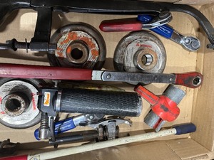 lot 69 image: Assortment of Misc tools