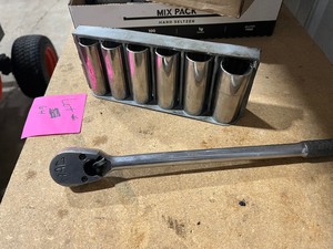 lot 64 image: Assortment of 12 drive Craftsman Deep Metric Sockets and 12 drive MAC 15 Wrench