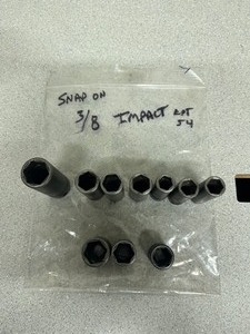 lot 54 image: Assortment of Snap-On 38 drive Impact Sockets
