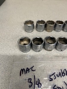 lot 76 image: Assortment of 38 drove MAC Stubby Sockets