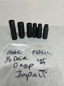 lot 89 image: Assortment of MAC 12 drive metric deep Impact Sockets
