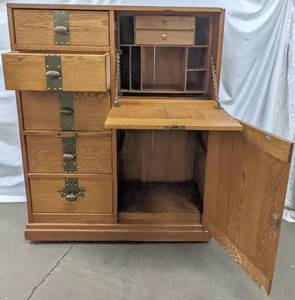 lot 75 image: Antique Arts and Crafts Oak Secretary Cabinet Bureau with Drawers