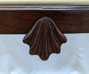 lot 137 image: Vintage Baker Furniture, Historic Charleston Collection Foot Stool #1