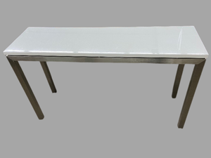 lot 4A image: High Gloss White Contemporary Console Table
