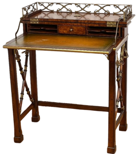lot 125 image: Theodore Alexander Althorp Collection Mahogany Naval Campaign Desk